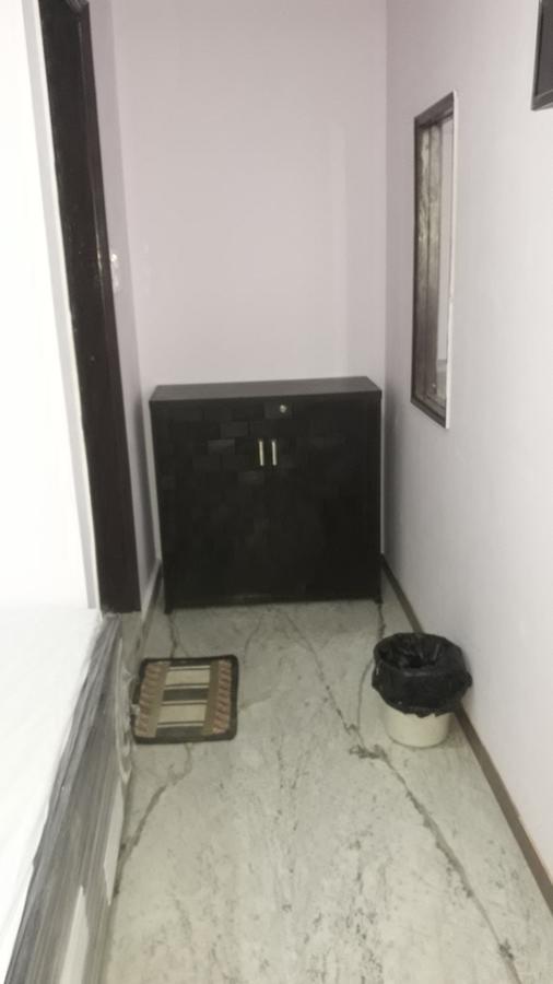 Oyo Rajdhani Guest House Фаридабад Екстериор снимка